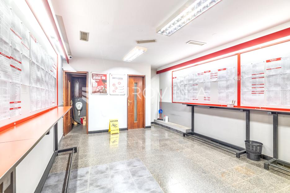Locaux commerciaux À vendre -  Sesvete
