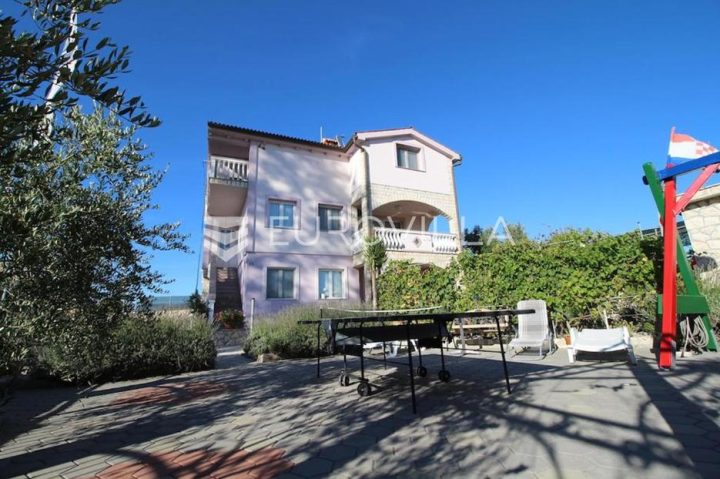 Maison à vendre 351 m² – Zukve