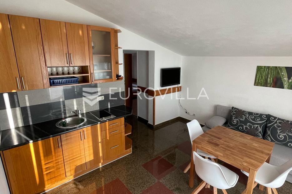 Casa In vendita -  Vrsi