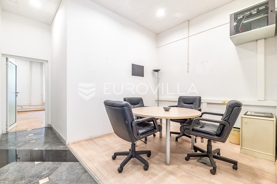Business premises For rent - Grad Zagreb Trešnjevka - Sjever