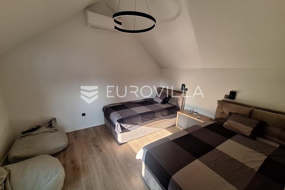 Dům Na prodej - Zagrebačka Jastrebarsko - Okolica