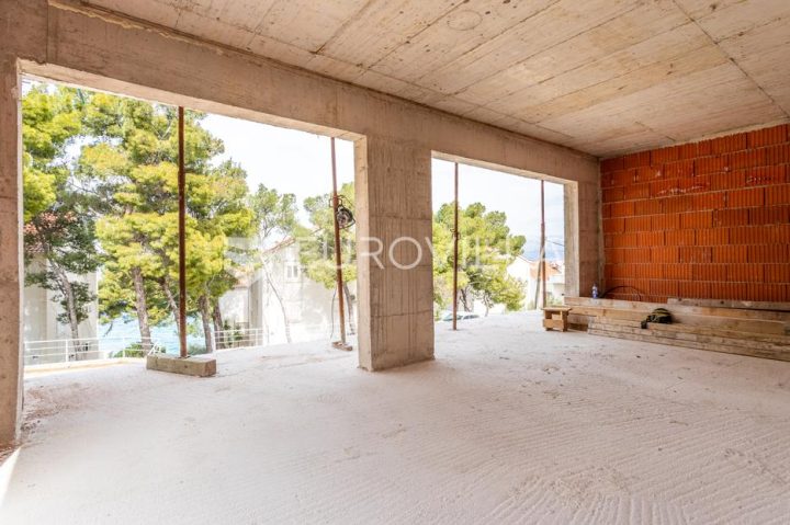 Maison à vendre 360 m² – Sutivan