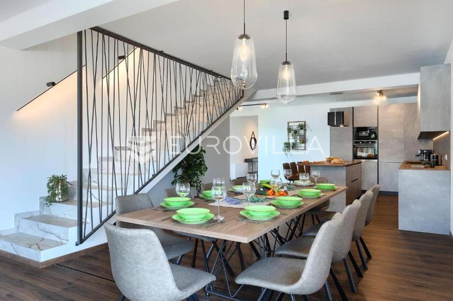 Haus Zu verkaufen -  Svetvinčenat