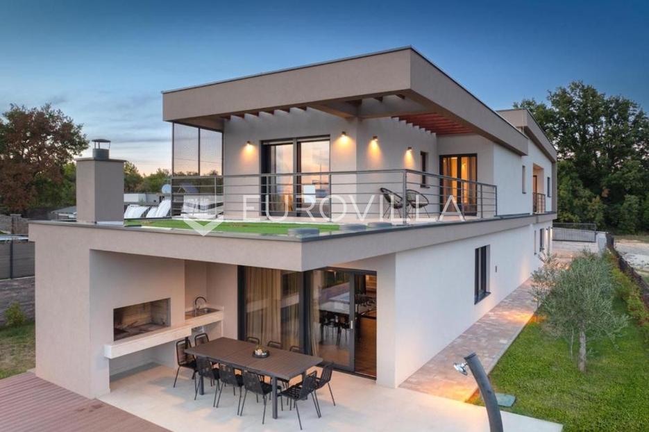 Haus Zu verkaufen -  Svetvinčenat