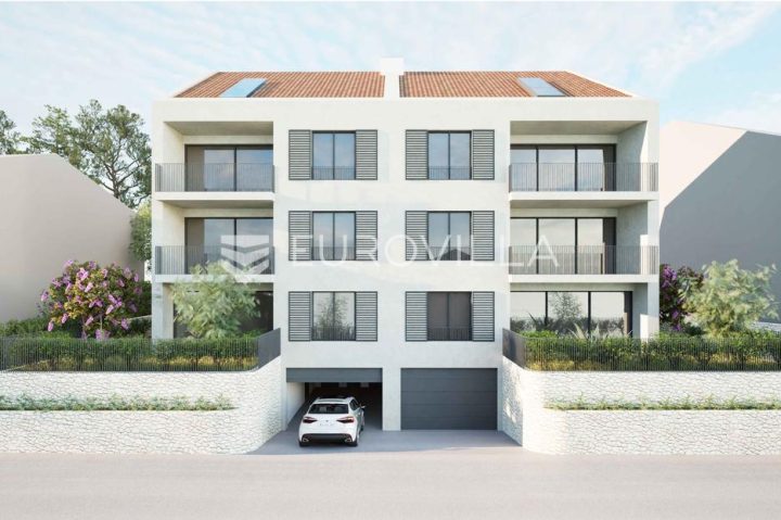 Apartmán na prodej 70 m² – Postira