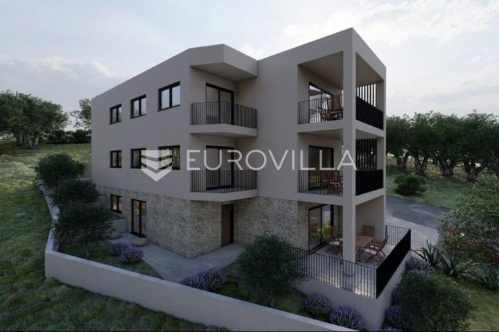 Land For sale Preko