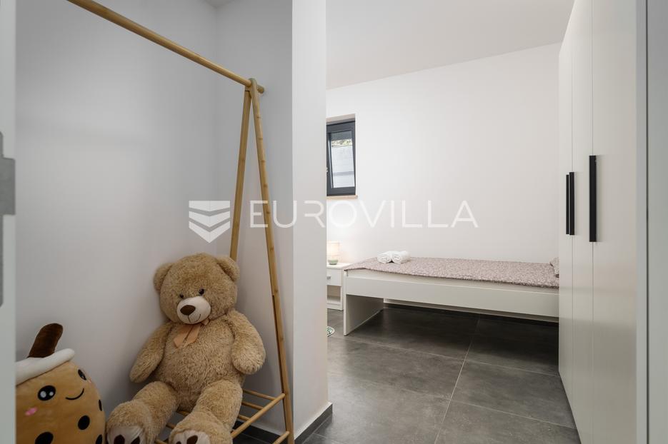 Apartment Zu verkaufen -  Funtana