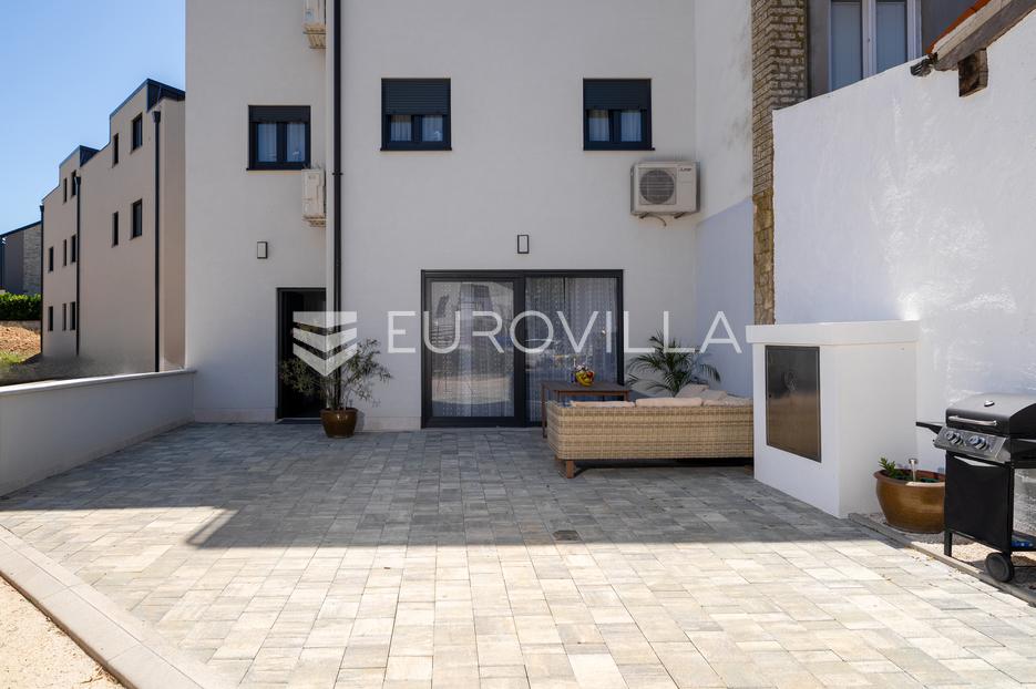 Apartment Zu verkaufen -  Funtana