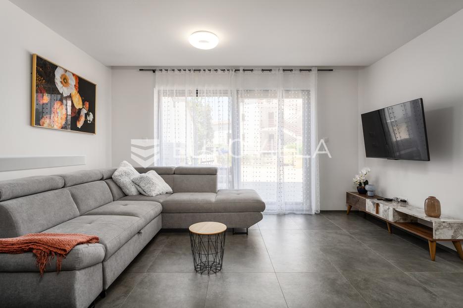 Apartment Zu verkaufen -  Funtana