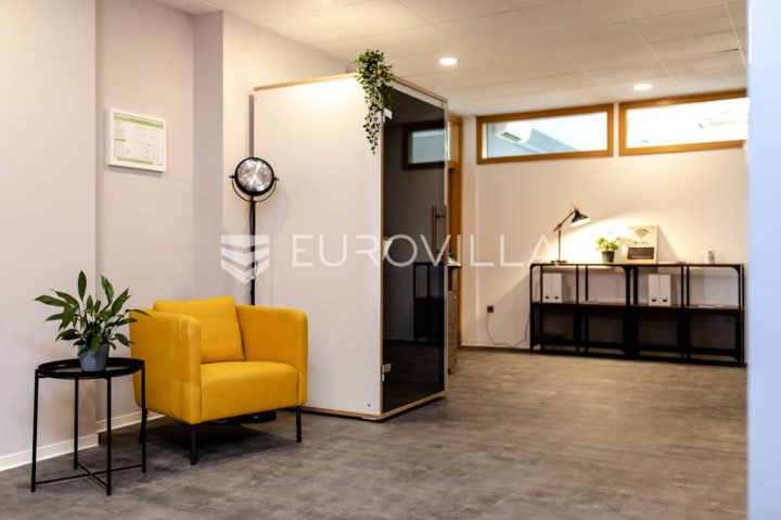 Komerční na prodej 50 m² – Trstenik