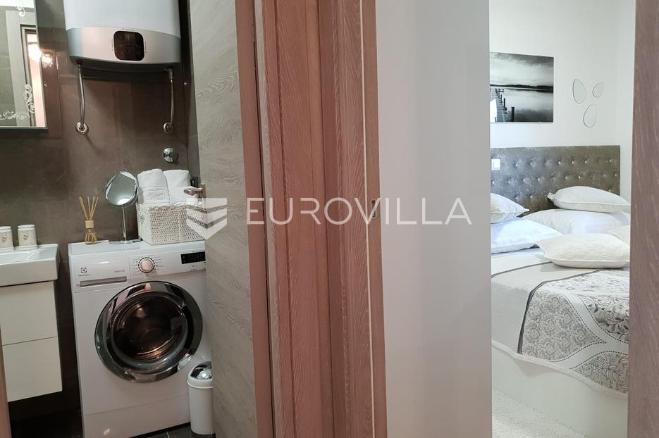 Appartamento In vendita -  Split - Okolica