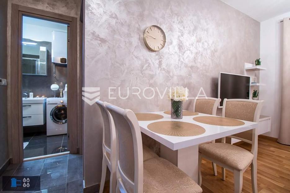 Appartamento In vendita -  Split - Okolica