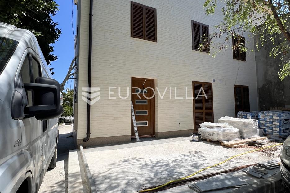 Flat For sale -  Preko