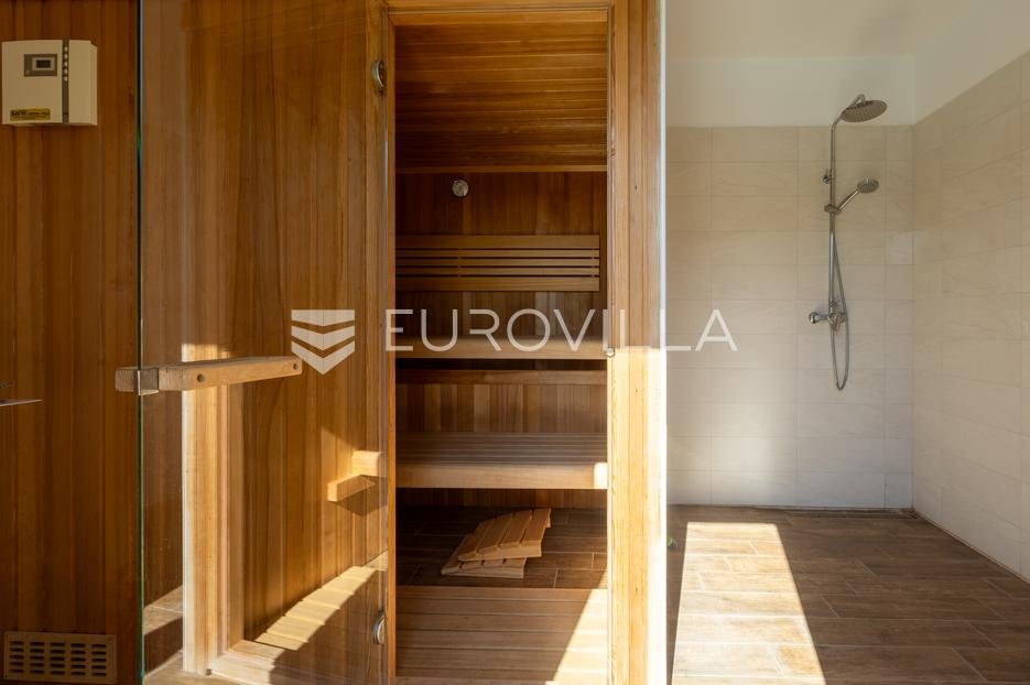 Kuća Na prodaju - Istarska Svetvinčenat