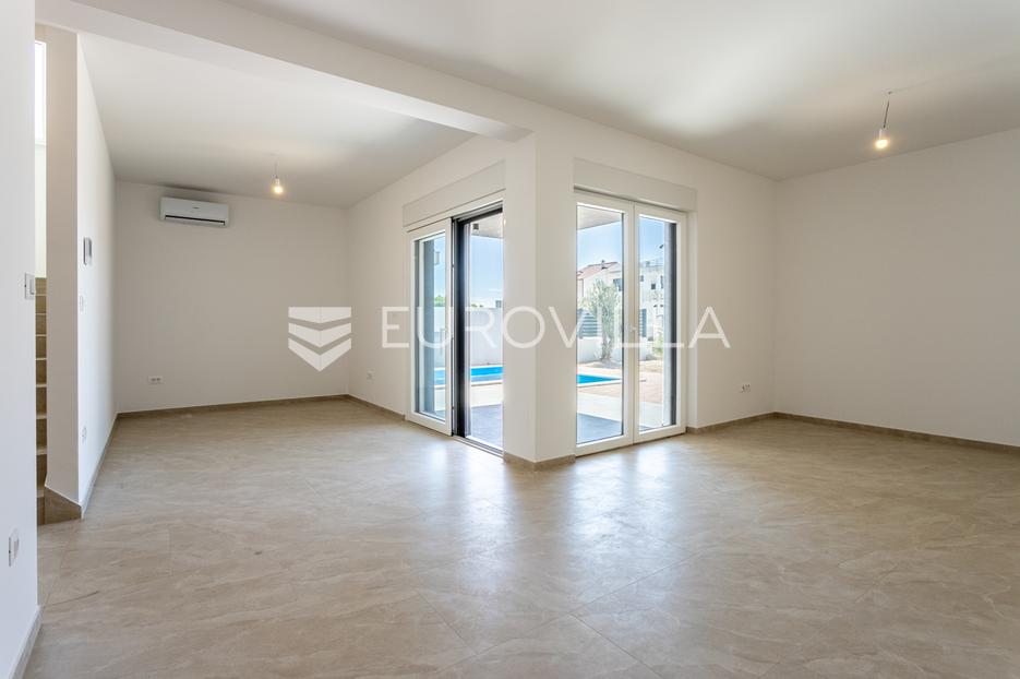Hiša Na predaj -  Vodice