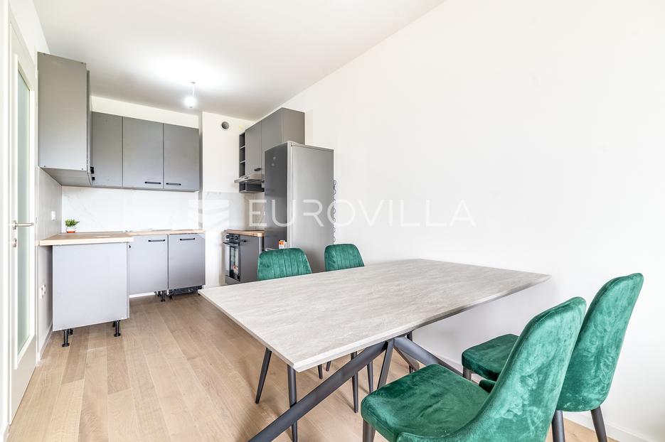Apartma Na predaj -  Novi Zagreb - Zapad