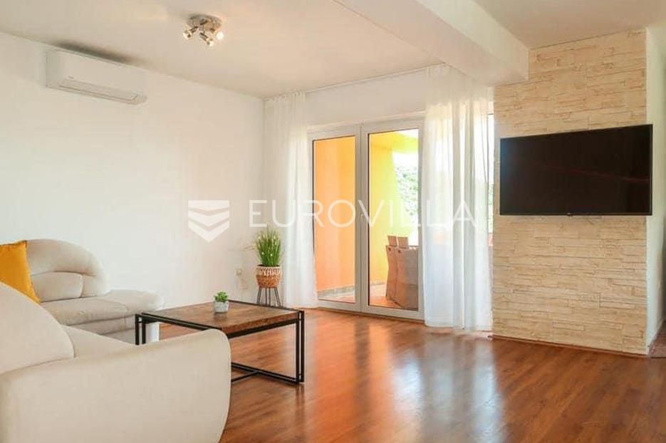 Apartma Na predaj - Primorsko-goranska Rab - foto 1/9