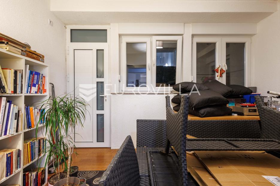 Apartment Zu verkaufen -  Pula