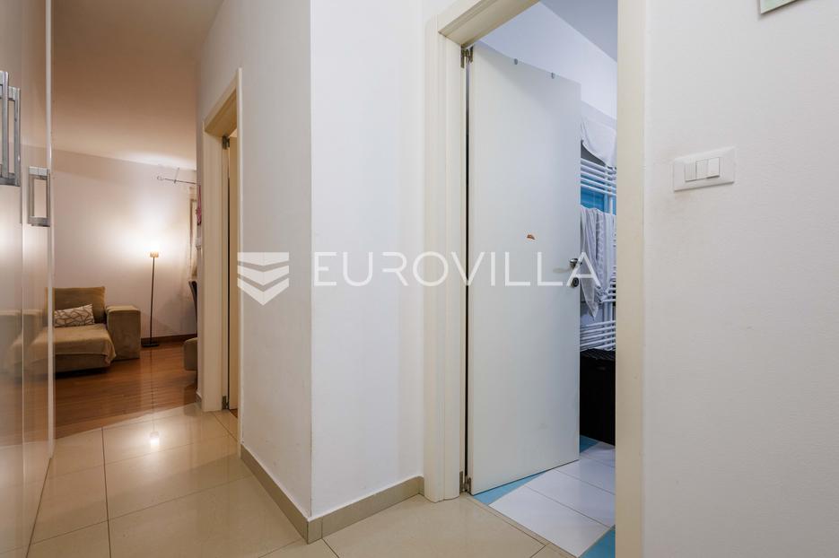 Apartment Zu verkaufen -  Pula