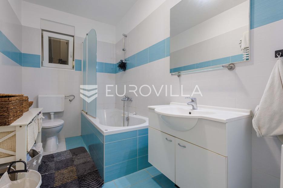 Apartment Zu verkaufen -  Pula