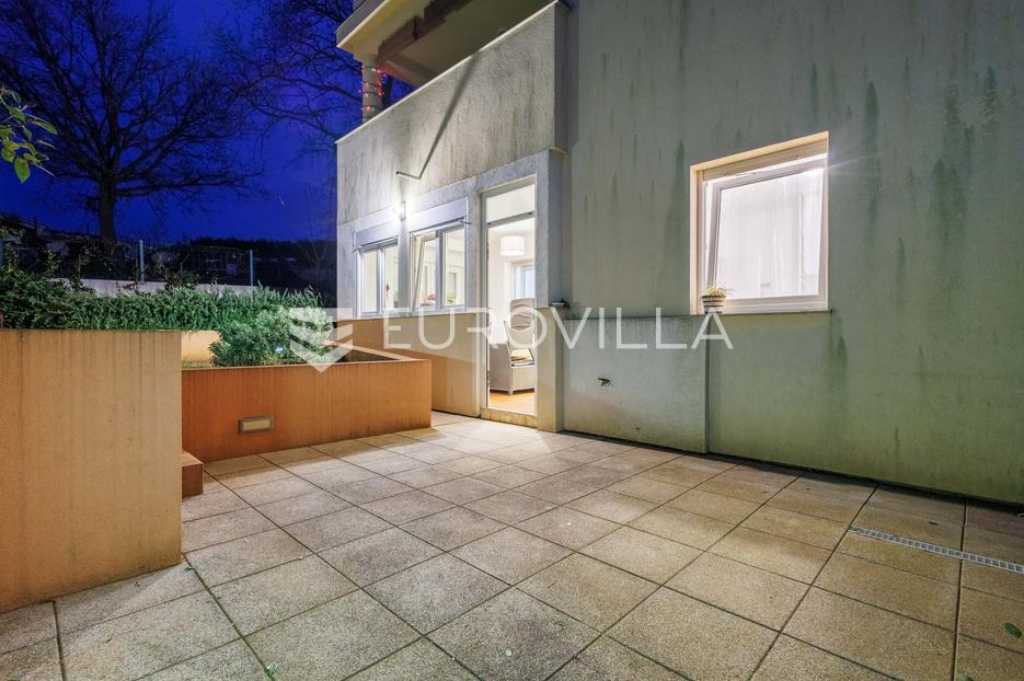Apartment Zu verkaufen -  Pula