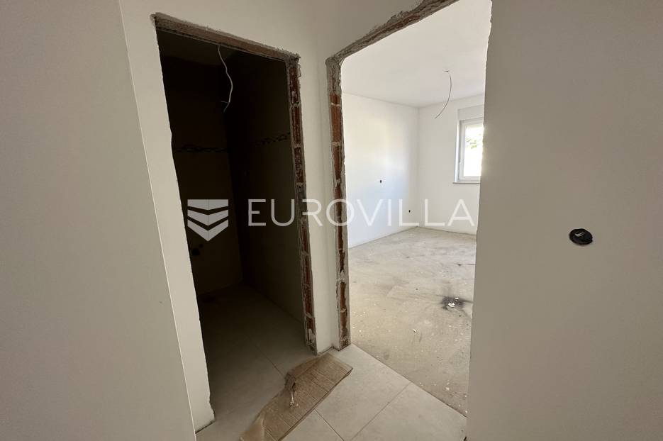 Appartamento In vendita -  Ližnjan