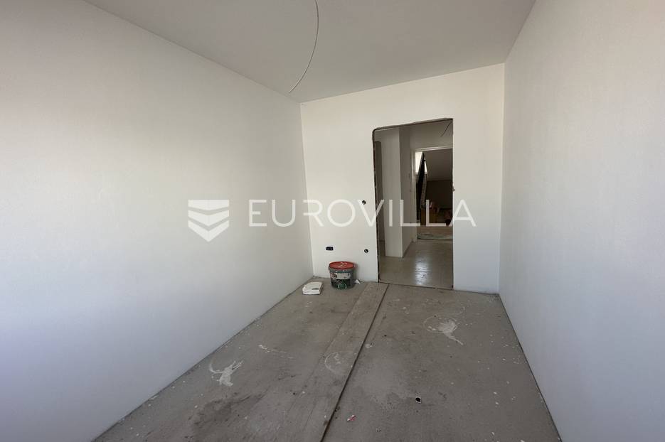 Appartamento In vendita -  Ližnjan