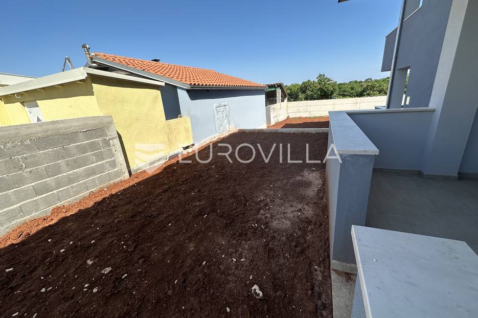 Appartamento In vendita -  Ližnjan