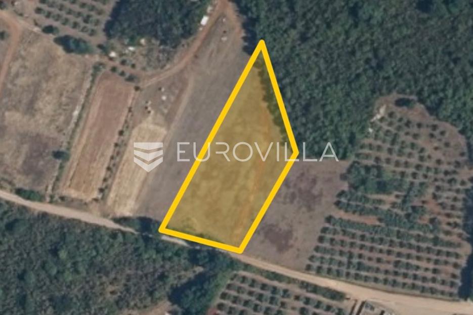 Terreno In vendita Muntić