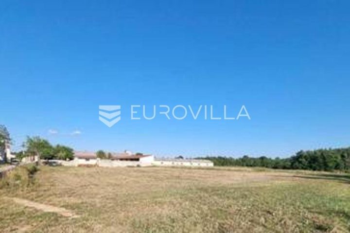 Parcela na predaj 500 m² – Karlovići