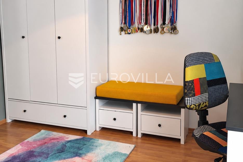 Appartement À vendre - Primorsko-goranska Viškovo