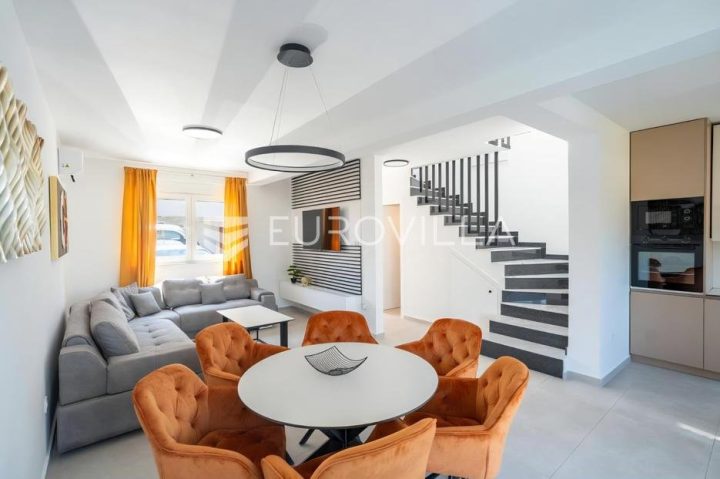 Haus zu verkaufen 111 m² – Privlaka