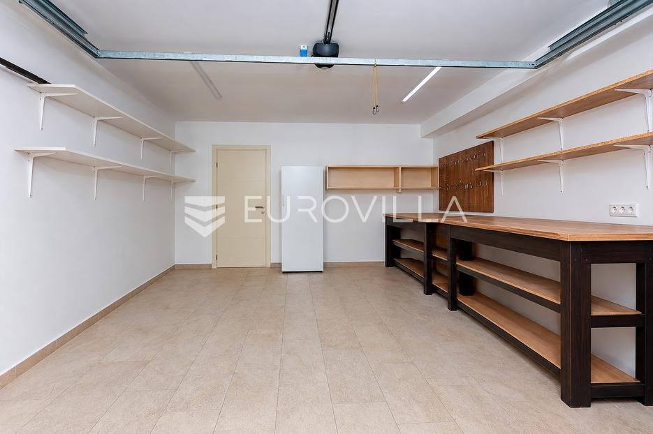 Haus Zu verkaufen - Primorsko-goranska Kostrena