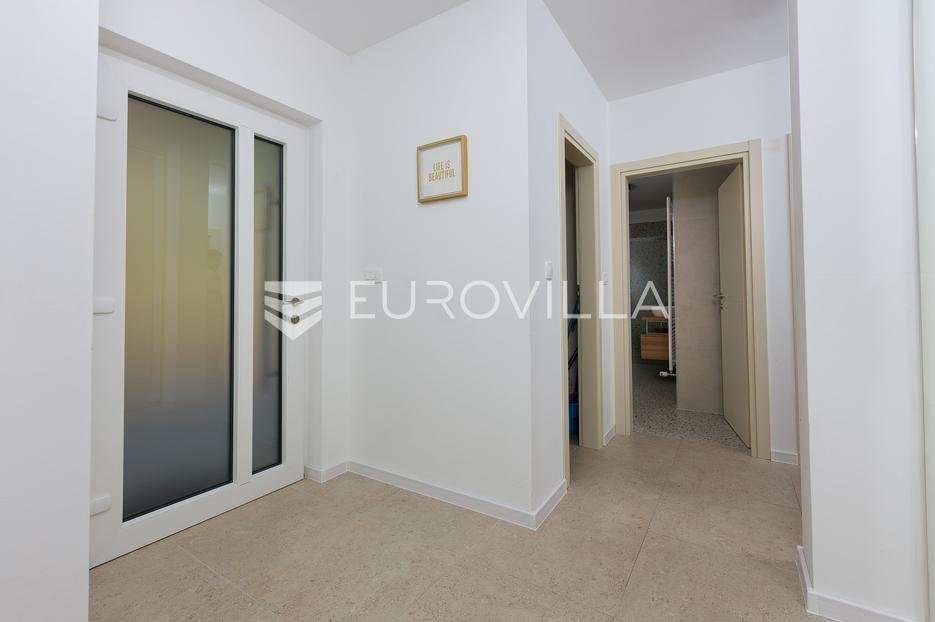 Haus Zu verkaufen - Primorsko-goranska Kostrena