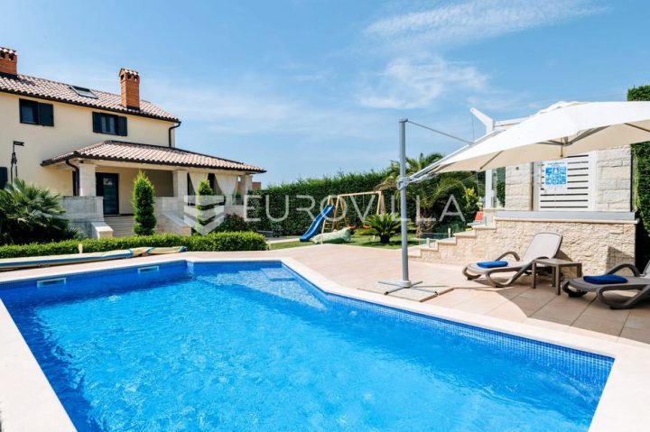 House For rent - Istarska Kaštelir-labinci - foto 3/36