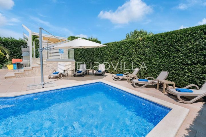 House For rent - Istarska Kaštelir-labinci - foto 4/36