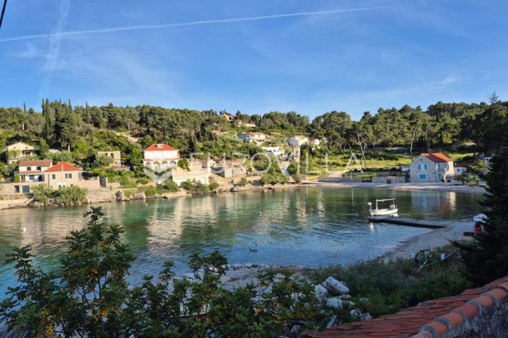 Terreno in vendita 600 m² – Rogač