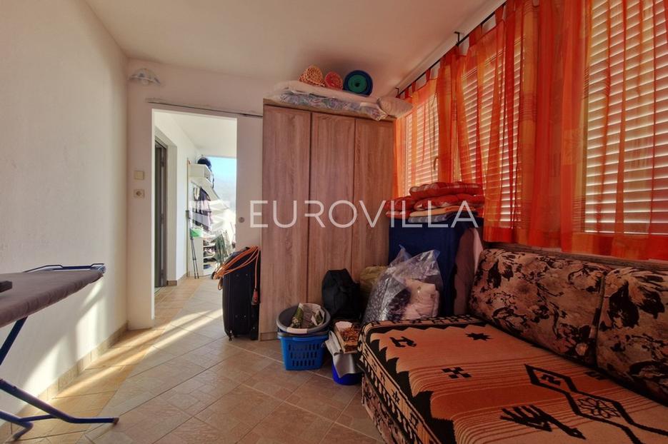 House For sale -  Vir