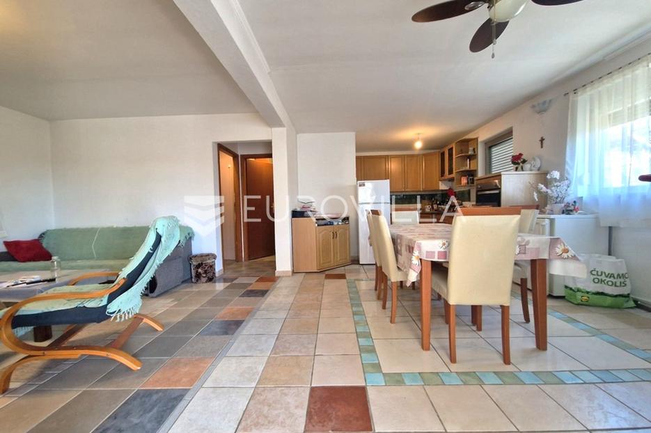House For sale -  Vir