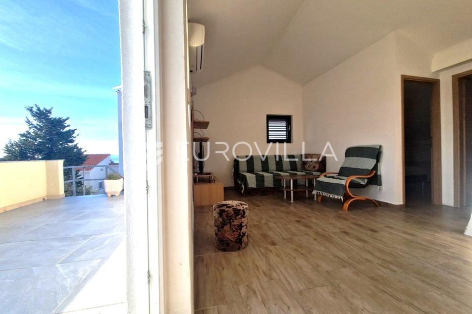 House For sale -  Vir