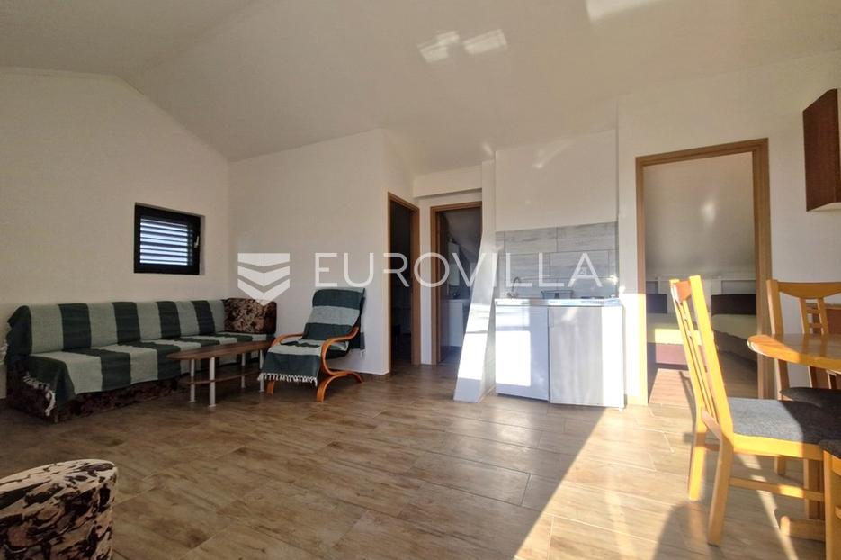 House For sale -  Vir