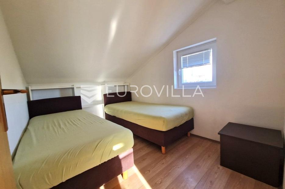 House For sale -  Vir