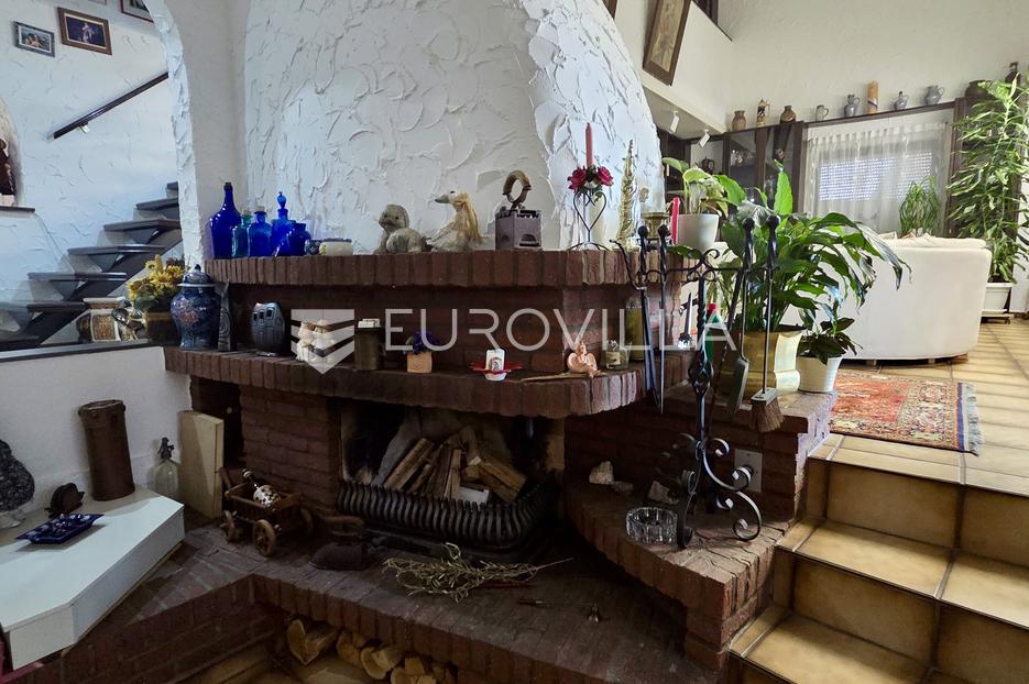Casa In vendita -  Slavonski Brod