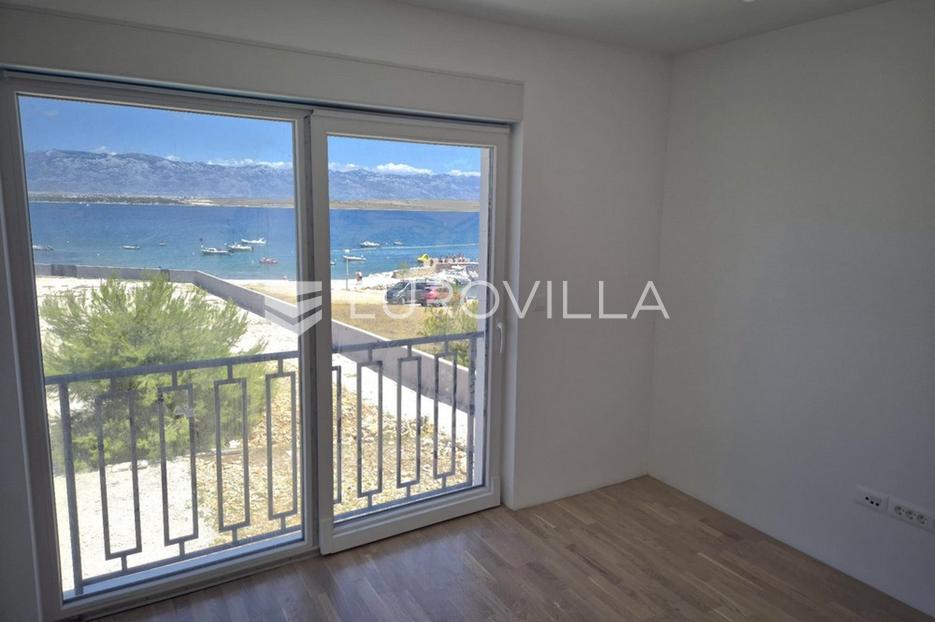 House For sale -  Vir
