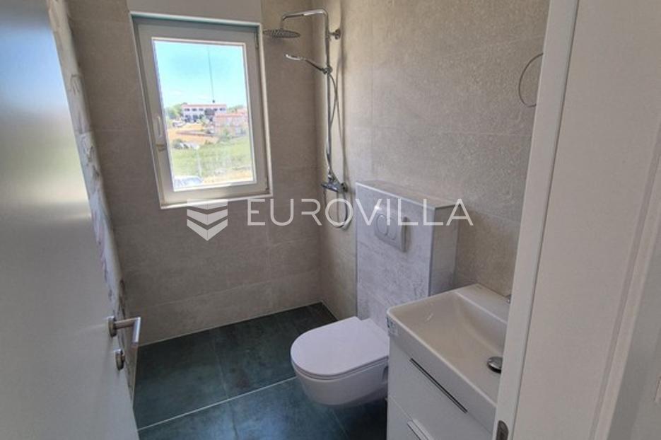 House For sale -  Vir