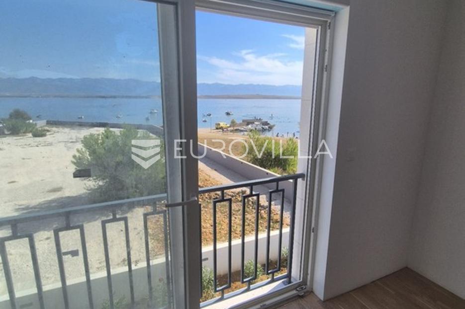 House For sale -  Vir