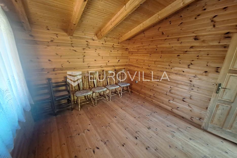 Maison À vendre - Karlovačka Slunj