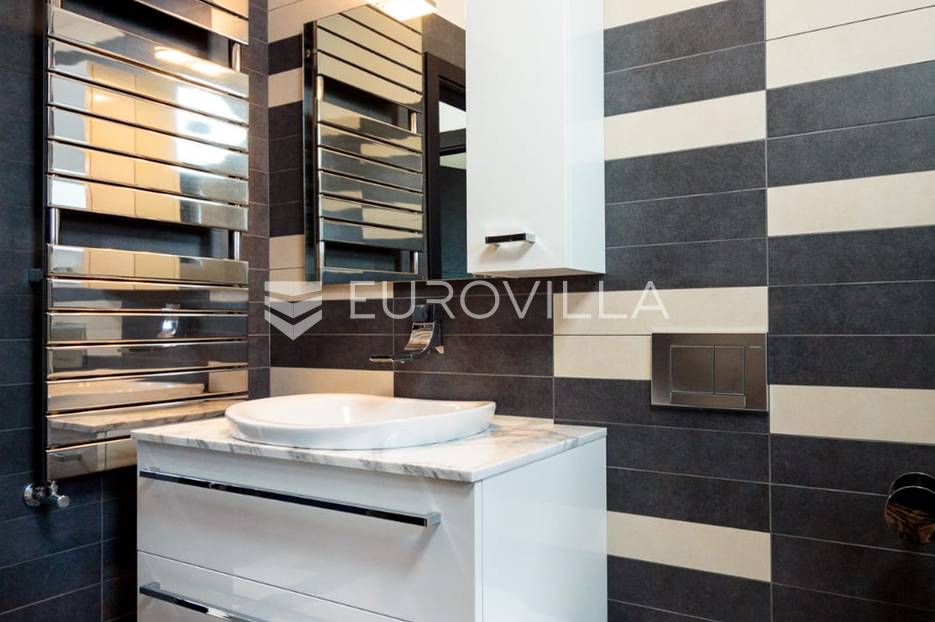 Apartment Zu verkaufen -  Pula