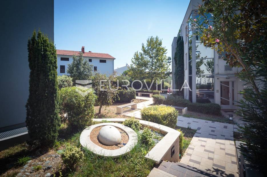 Apartment Zu verkaufen -  Pula