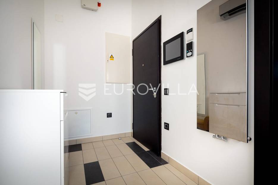 Apartment Zu verkaufen -  Pula